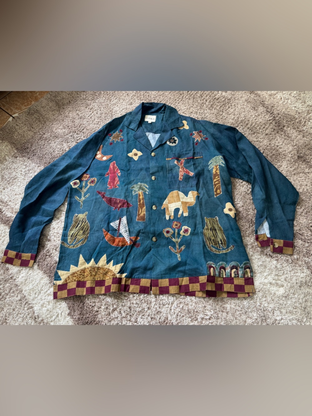 Cord Unisex Oversized Shirt
DARK BLUE JUNGLE APPLIQUE